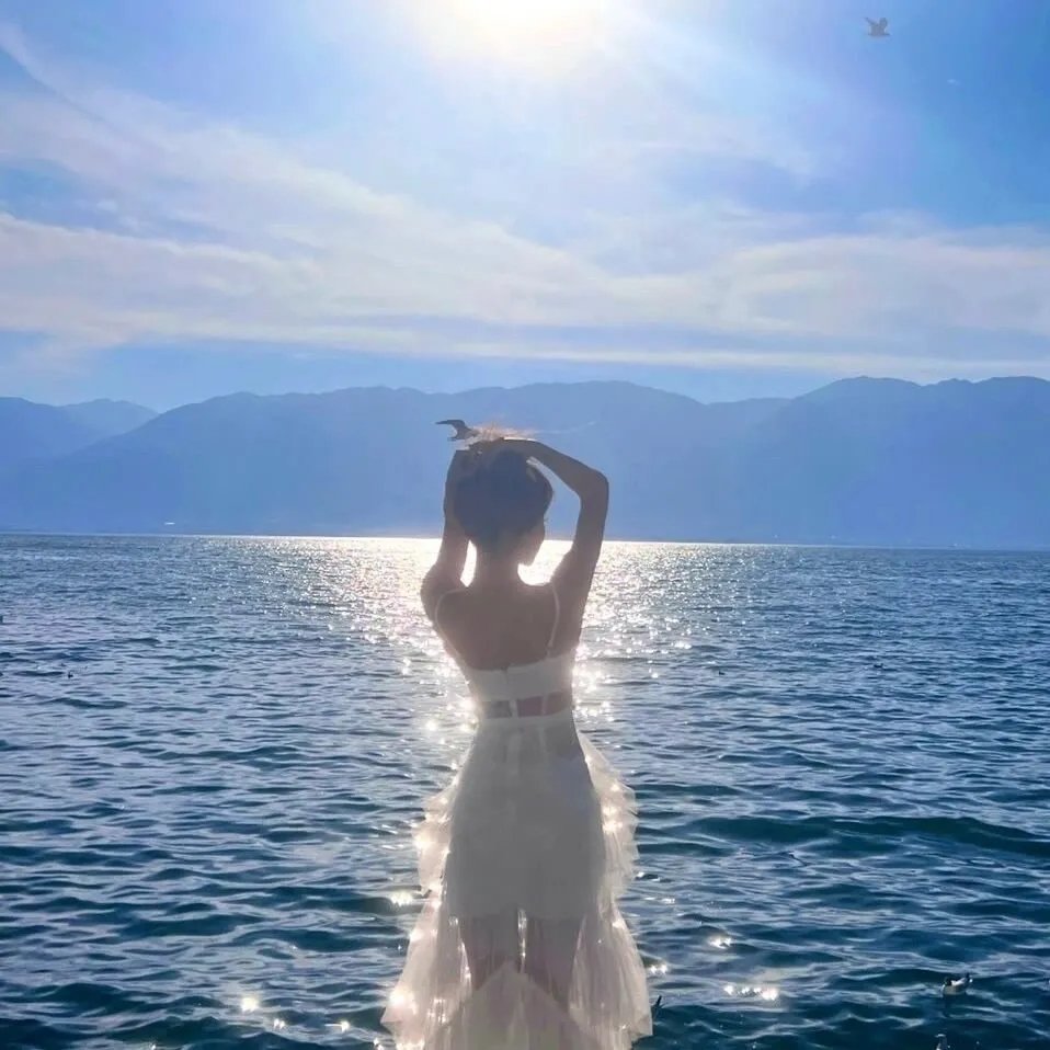 遇见世界海报
